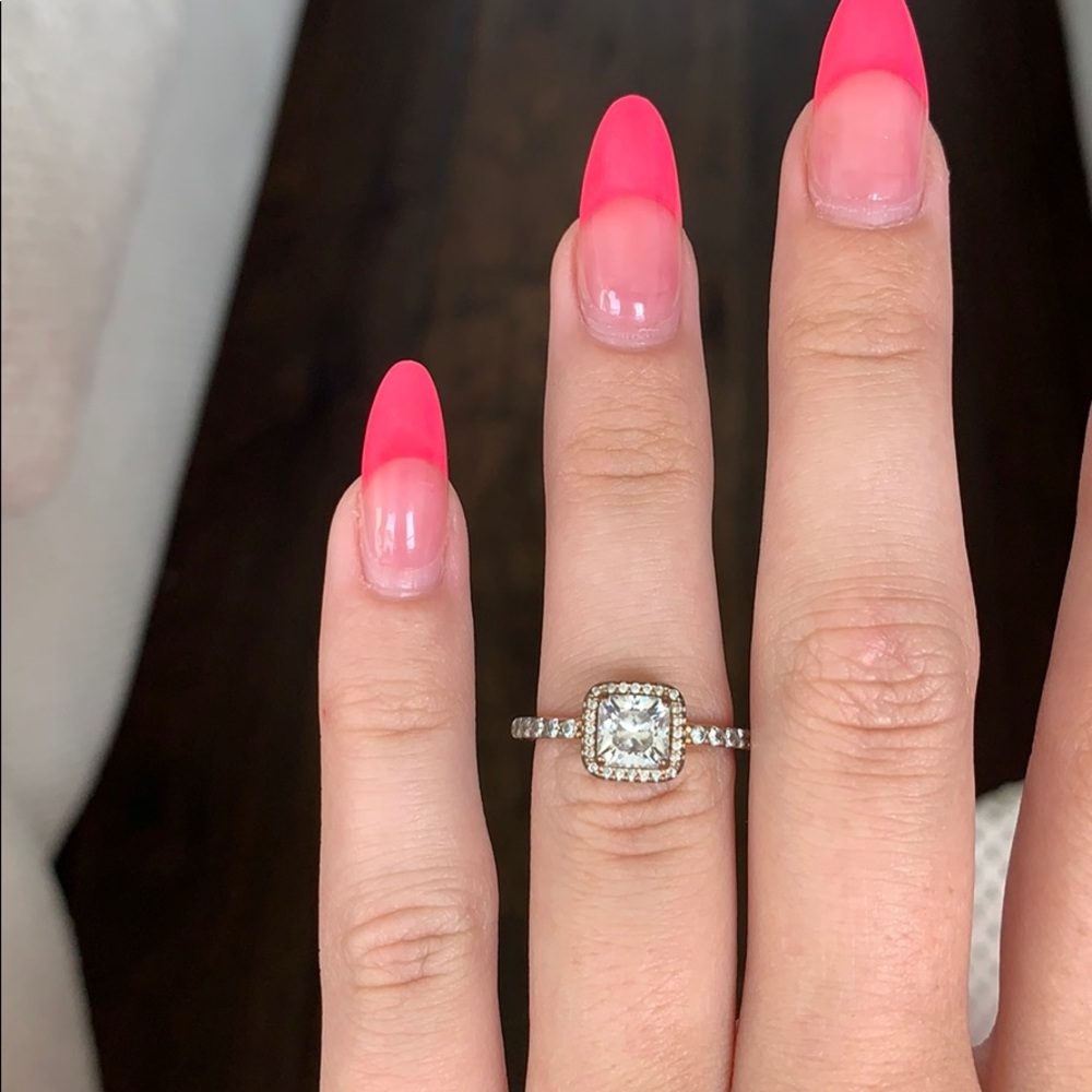 Pandora ring